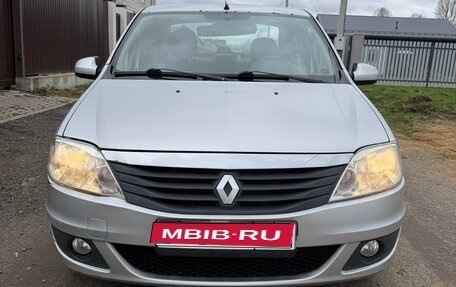 Renault Logan I, 2012 год, 430 000 рублей, 1 фотография