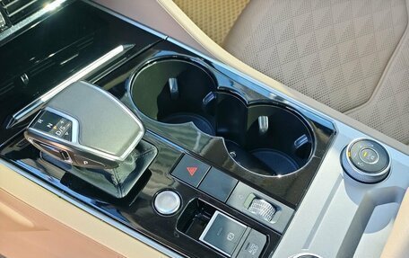 Volkswagen Touareg III, 2019 год, 4 490 000 рублей, 16 фотография