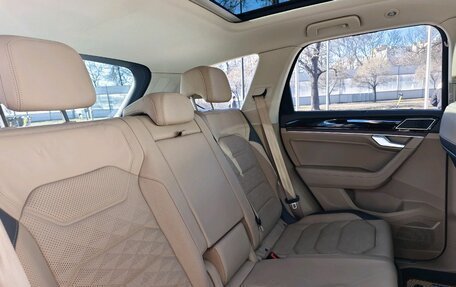 Volkswagen Touareg III, 2019 год, 4 490 000 рублей, 23 фотография