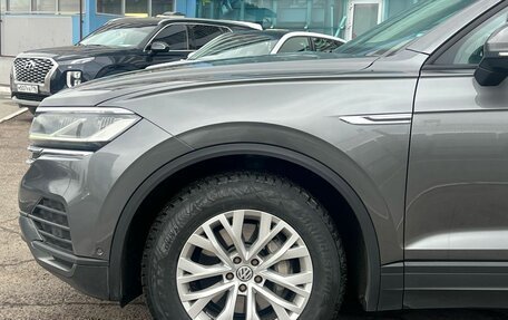 Volkswagen Touareg III, 2019 год, 4 389 000 рублей, 2 фотография