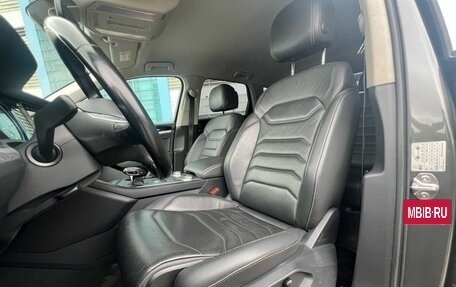 Volkswagen Touareg III, 2019 год, 4 389 000 рублей, 13 фотография