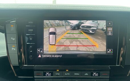 Volkswagen Touareg III, 2019 год, 4 389 000 рублей, 18 фотография