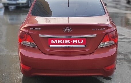 Hyundai Solaris II рестайлинг, 2011 год, 550 000 рублей, 5 фотография