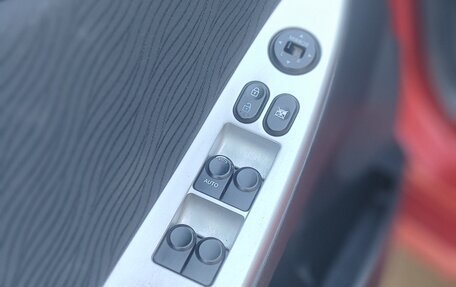 Hyundai Solaris II рестайлинг, 2011 год, 550 000 рублей, 14 фотография