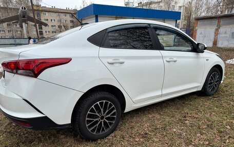 Hyundai Solaris II рестайлинг, 2020 год, 1 250 000 рублей, 2 фотография