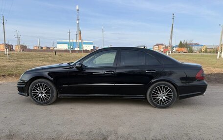 Mercedes-Benz E-Класс, 2006 год, 970 000 рублей, 3 фотография