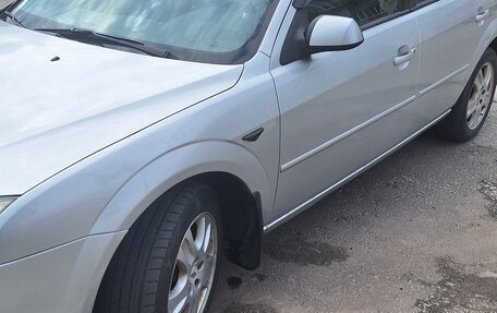 Ford Mondeo III, 2004 год, 465 000 рублей, 3 фотография