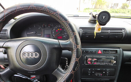 Audi A4, 2000 год, 385 000 рублей, 2 фотография