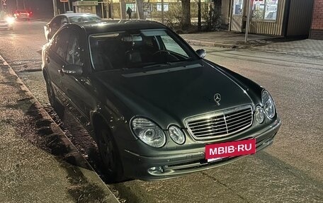 Mercedes-Benz E-Класс, 2005 год, 850 000 рублей, 3 фотография