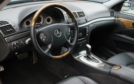 Mercedes-Benz E-Класс, 2005 год, 850 000 рублей, 7 фотография