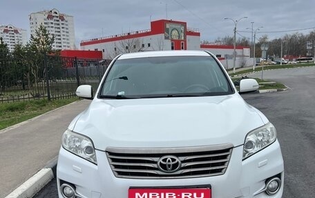 Toyota RAV4, 2011 год, 1 300 000 рублей, 4 фотография
