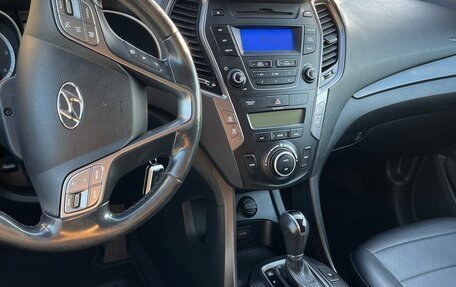 Hyundai Santa Fe III рестайлинг, 2014 год, 2 070 000 рублей, 4 фотография