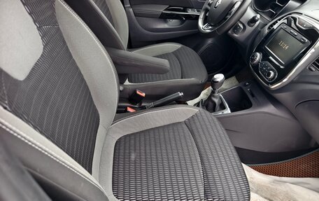 Renault Kaptur I рестайлинг, 2019 год, 1 720 000 рублей, 9 фотография