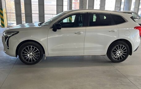 Haval Jolion, 2023 год, 1 950 000 рублей, 6 фотография