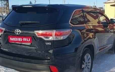 Toyota Highlander III, 2014 год, 2 790 000 рублей, 8 фотография