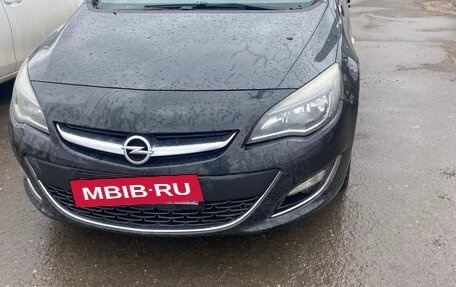 Opel Astra J, 2012 год, 640 000 рублей, 2 фотография