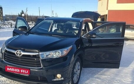 Toyota Highlander III, 2014 год, 2 790 000 рублей, 14 фотография