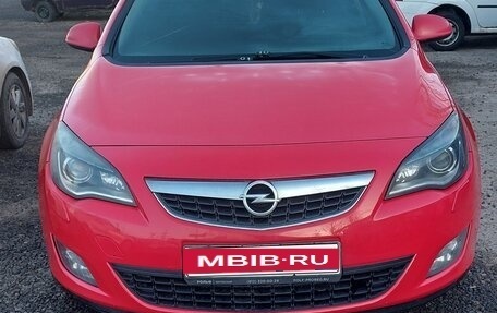 Opel Astra J, 2012 год, 700 000 рублей, 2 фотография