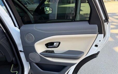 Land Rover Range Rover Evoque I, 2017 год, 2 630 000 рублей, 12 фотография