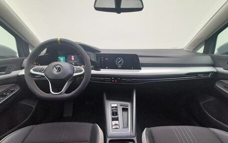 Volkswagen Golf VIII, 2023 год, 1 659 000 рублей, 8 фотография