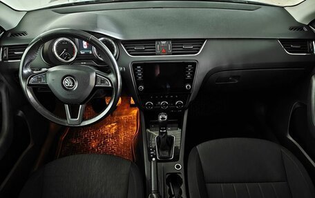 Skoda Octavia, 2017 год, 1 650 000 рублей, 9 фотография