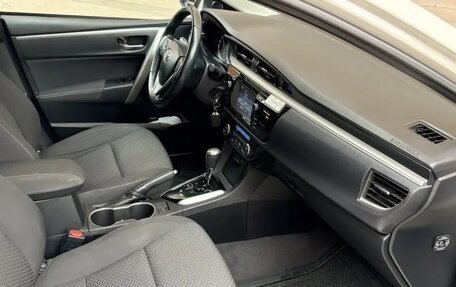 Toyota Corolla, 2013 год, 1 200 000 рублей, 13 фотография