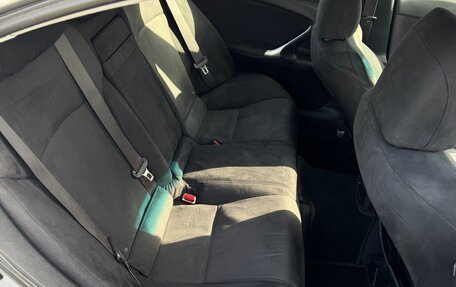 Lexus IS II рестайлинг 2, 2006 год, 1 150 000 рублей, 17 фотография