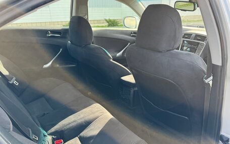 Lexus IS II рестайлинг 2, 2006 год, 1 150 000 рублей, 19 фотография