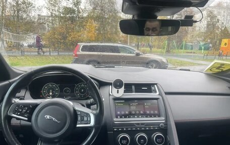 Jaguar E-Pace, 2019 год, 2 500 000 рублей, 4 фотография