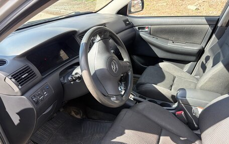 Toyota Corolla, 2004 год, 450 000 рублей, 6 фотография