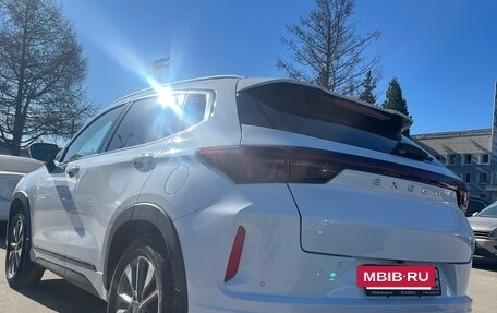 CheryExeed LX, 2023 год, 1 900 000 рублей, 3 фотография