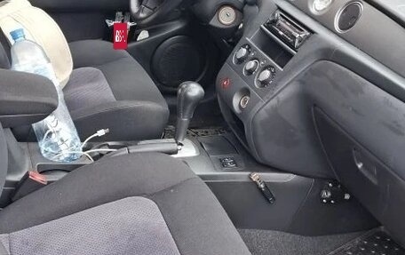 Mitsubishi Outlander III рестайлинг 3, 2004 год, 375 000 рублей, 11 фотография