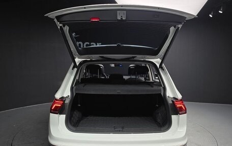 Volkswagen Tiguan II, 2022 год, 2 950 000 рублей, 12 фотография