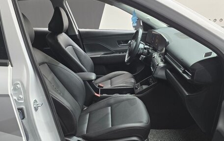 Hyundai Kona, 2023 год, 2 389 000 рублей, 6 фотография