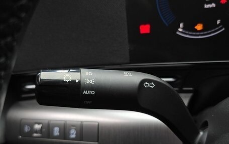 Hyundai Kona, 2023 год, 2 389 000 рублей, 17 фотография