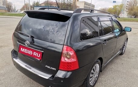 Toyota Corolla, 2003 год, 700 000 рублей, 4 фотография