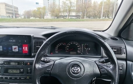 Toyota Corolla, 2003 год, 700 000 рублей, 16 фотография