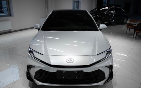 Toyota Camry, 2024 год, 4 290 000 рублей, 2 фотография