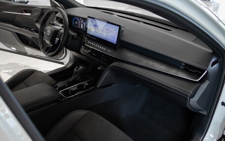 Toyota Camry, 2024 год, 4 290 000 рублей, 7 фотография