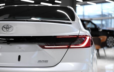 Toyota Camry, 2024 год, 4 290 000 рублей, 14 фотография