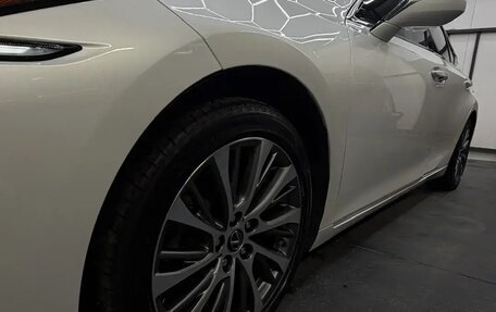 Lexus ES VII, 2020 год, 4 300 000 рублей, 3 фотография