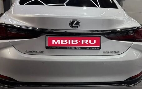 Lexus ES VII, 2020 год, 4 300 000 рублей, 2 фотография