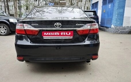 Toyota Camry, 2016 год, 2 350 000 рублей, 2 фотография