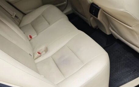 Toyota Camry, 2016 год, 2 350 000 рублей, 18 фотография