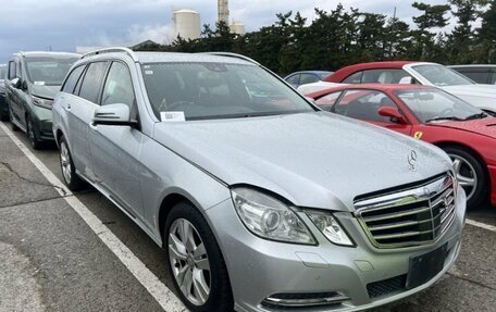 Mercedes-Benz E-Класс, 2012 год, 1 349 000 рублей, 2 фотография