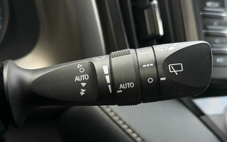 Toyota RAV4, 2017 год, 2 590 000 рублей, 27 фотография