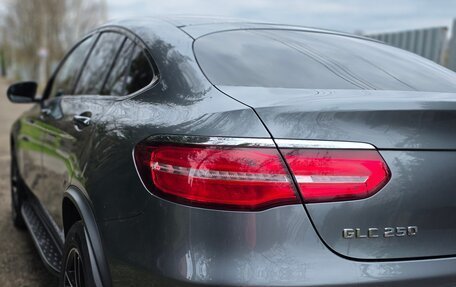 Mercedes-Benz GLC Coupe, 2019 год, 5 950 000 рублей, 6 фотография