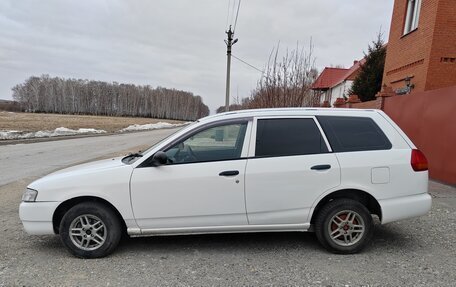 Nissan AD I, 1999 год, 255 000 рублей, 3 фотография