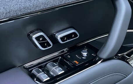 Land Rover Range Rover IV рестайлинг, 2026 год, 19 400 000 рублей, 32 фотография