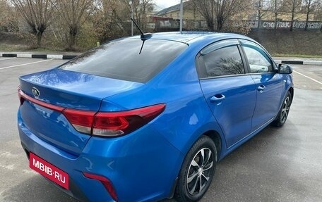 KIA Rio IV, 2017 год, 879 000 рублей, 5 фотография